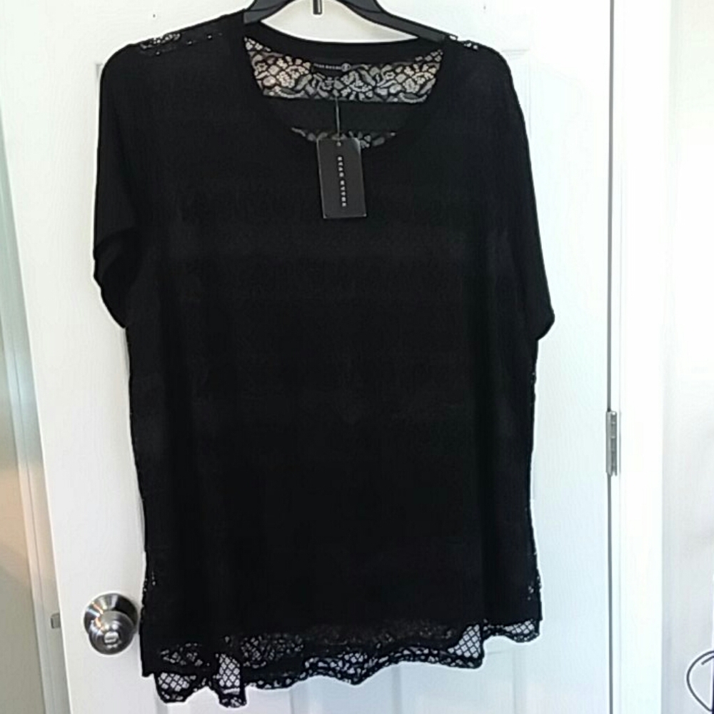 Ryan Wythe black lace blouse (3x) - excellent used condition